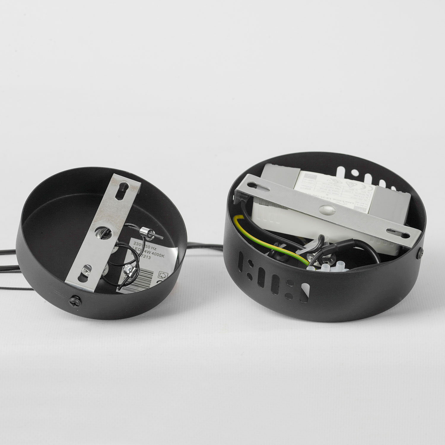 Люстра подвесная светодиодная Lussole RIVER LSP-7303 Люстра подвесная светодиодная Lussole RIVER LSP-7303