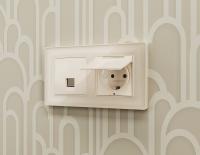 Комплект механизма компьютерной розетки RJ-45 (8P8C) CAT6A экранированной с автоматической защитной шторкой Ambrella Volt Alfa MA312005