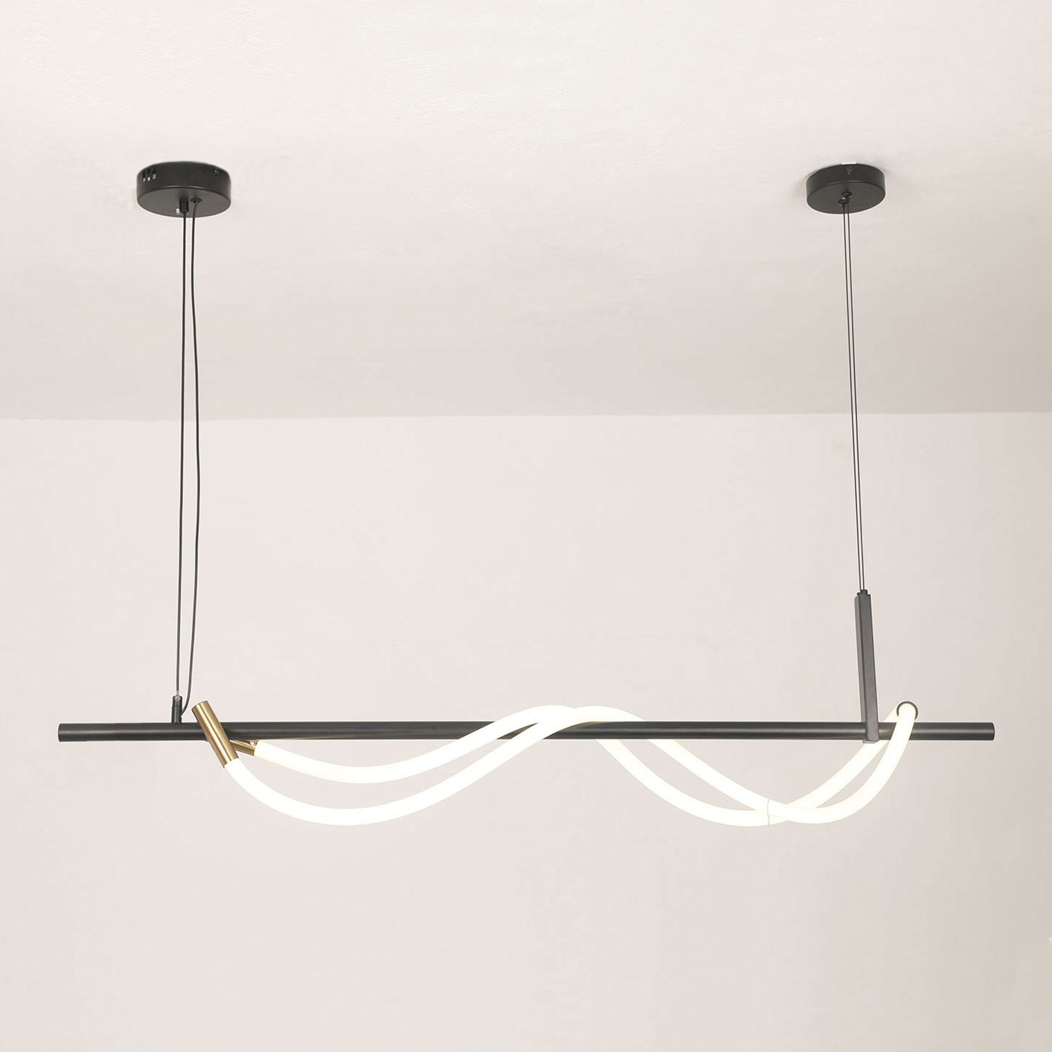 Люстра подвесная светодиодная Lussole RIVER LSP-7303 Люстра подвесная светодиодная Lussole RIVER LSP-7303