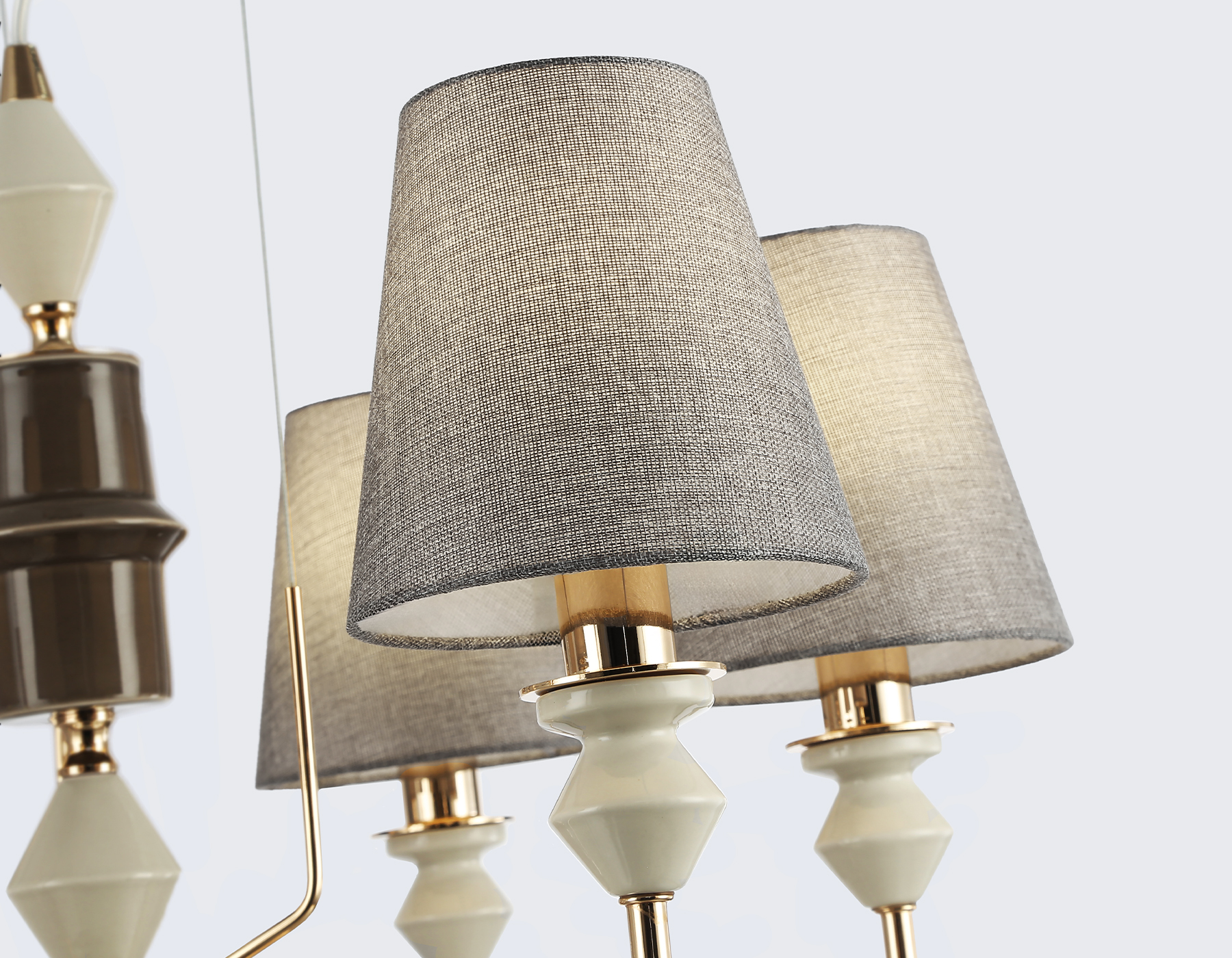 Люстра подвесная Ambrella light High light LH75401 Люстра подвесная Ambrella light High light LH75401