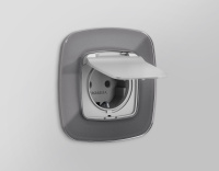 Лицевая панель для электрической розетки с заземлением со шторками и крышкой IP44 Ambrella Volt OMEGA OP4080