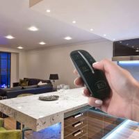 4-канальный контроллер Elektrostandard Y8 a040988