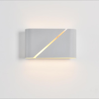 Светильник настенный Lumion ELMA 8391/2W