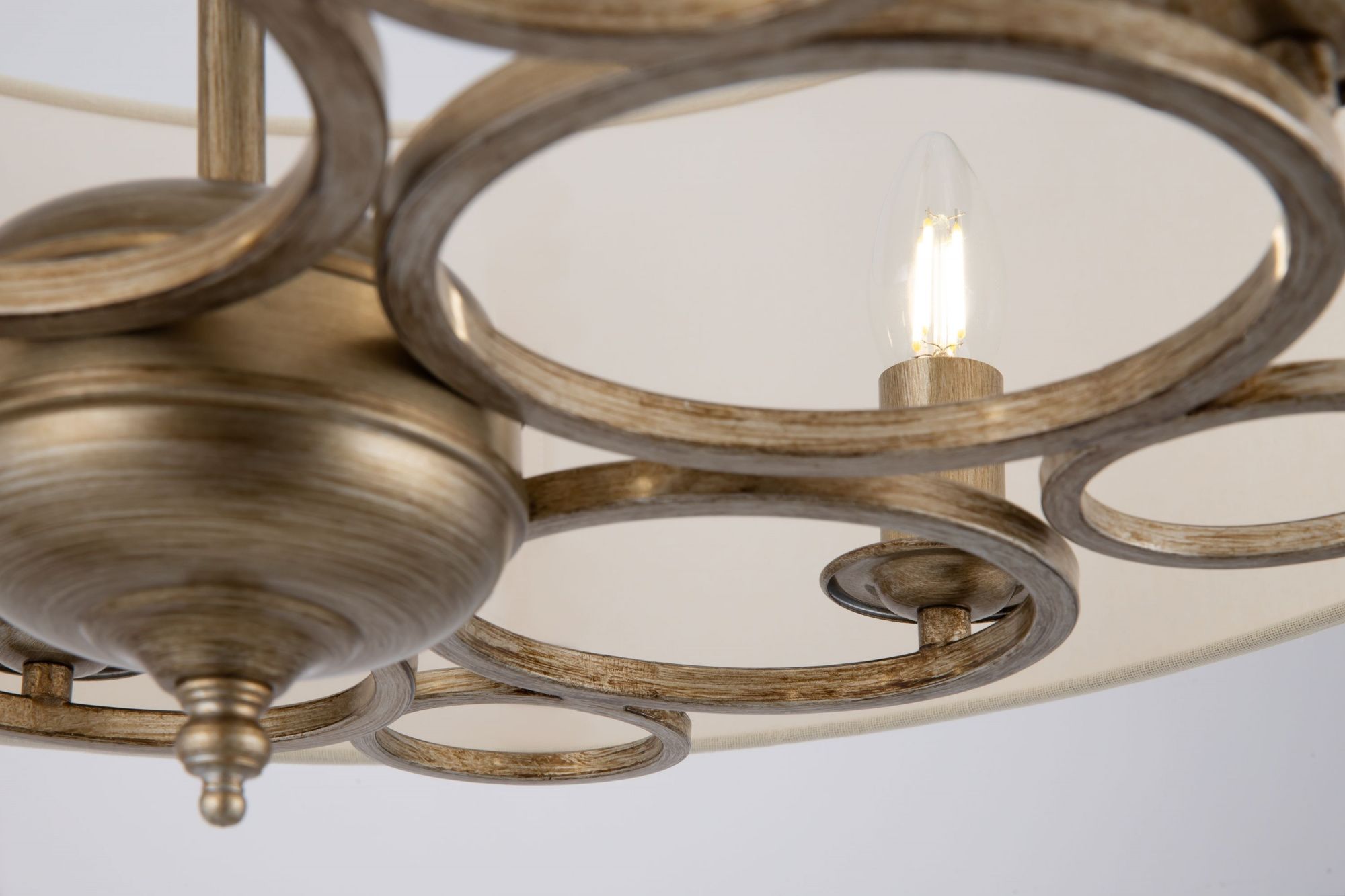 Подвесная люстра Maytoni Anna H007PL-05G